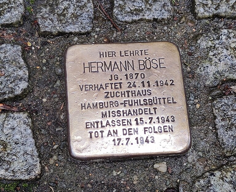 2526_Hermann_Böse-Stolperstein.jpg  