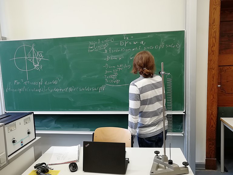 Foto_Physik_2_2018-09-13_15.33.38.jpg  